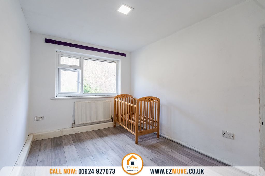 Additional image 8 of 2 bed flat for saleChinewood Avenue, Batley WF17
