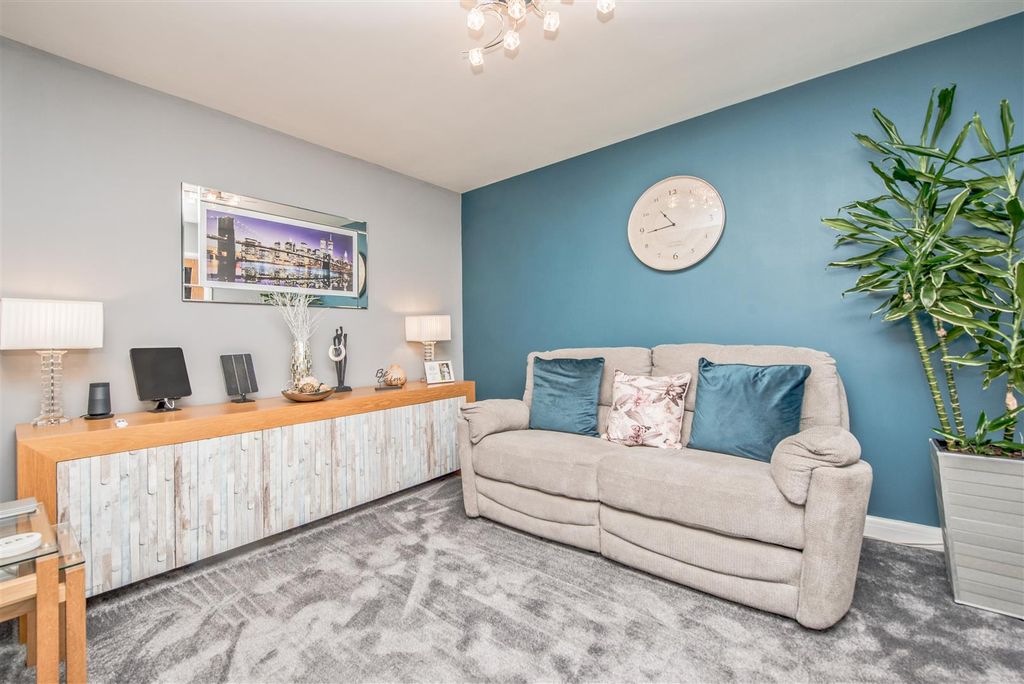Additional image 13 of 4 bed detached house for saleGreenhill Lane, Wortley, Leeds LS12