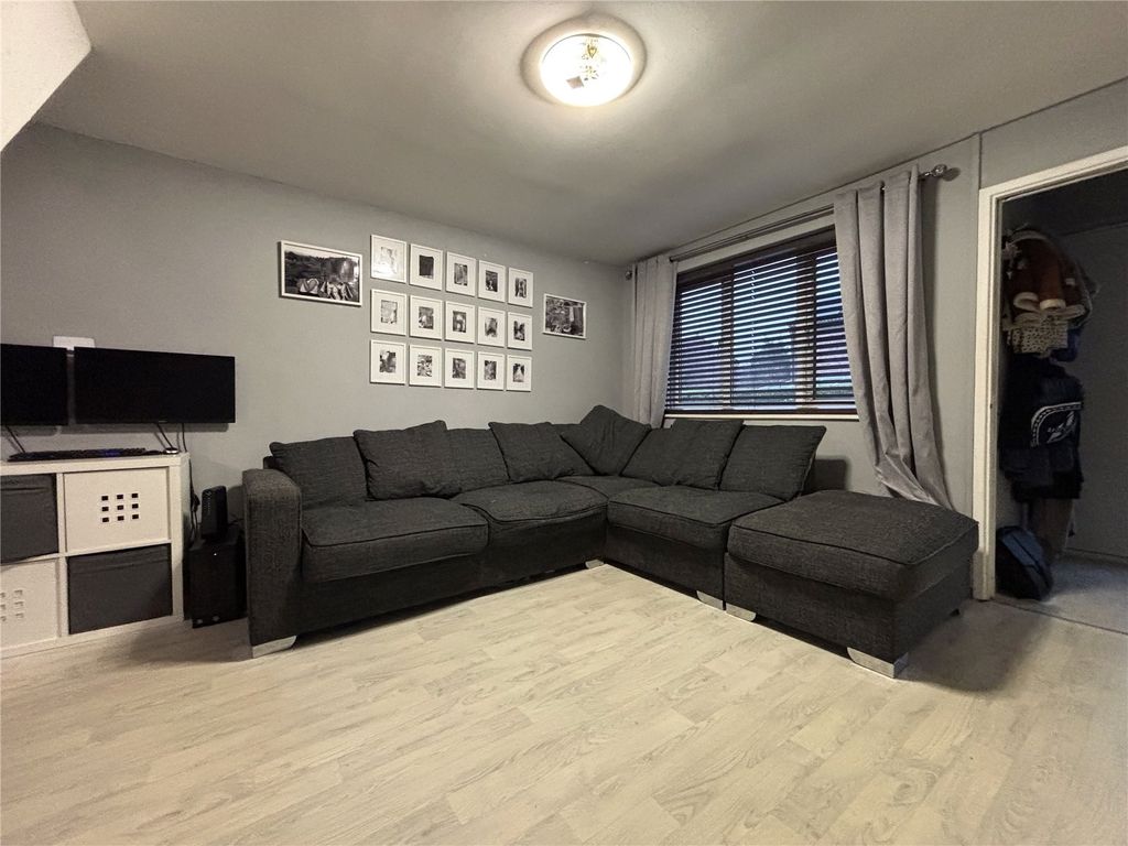2 bed detached house for saleKingston Crescent, Lordswood, Kent ME5 photo 2