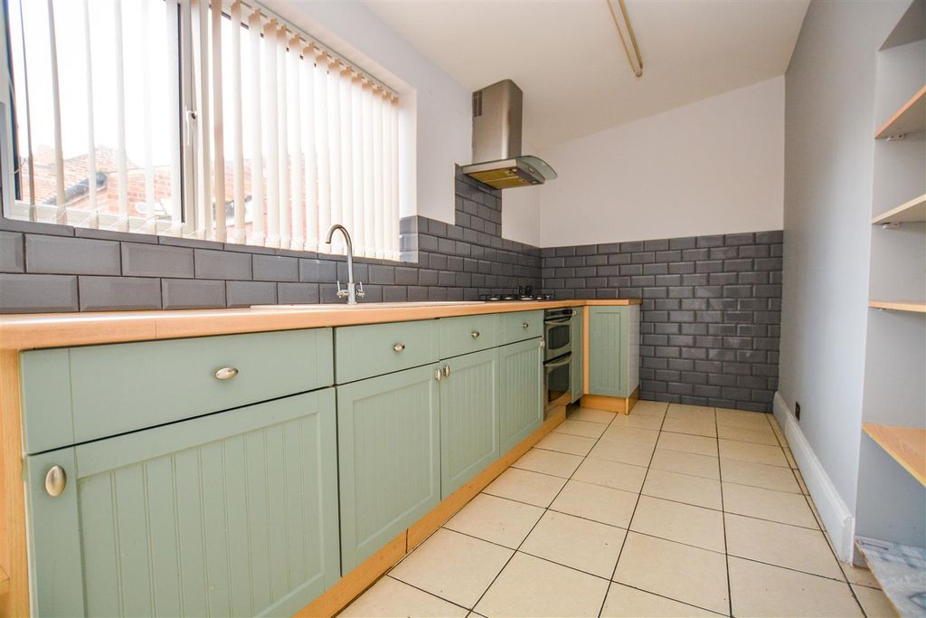 Additional image 7 of 3 bed detached house for saleFleetgate, Barton-Upon-Humber DN18