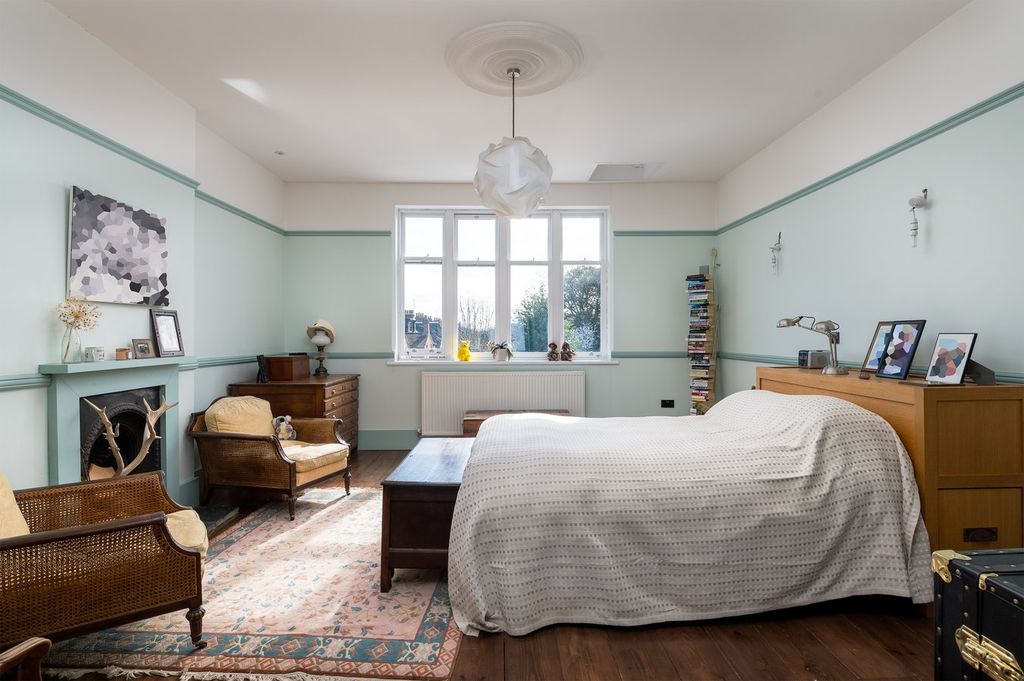 Additional image 13 of 7 bed detached house for saleGoldington Road, Bedford MK40