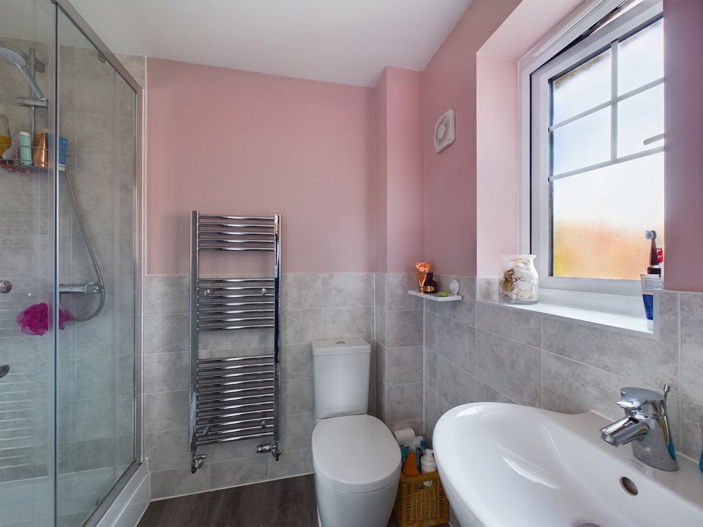 Additional image 13 of 4 bed detached house for saleRhodes Way, Billingshurst RH14