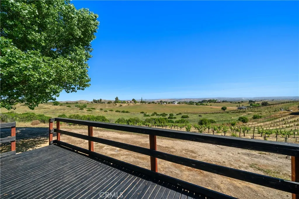 Additional image 21 of 5720 Vista Serrano Way, Paso Robles, CA 93446