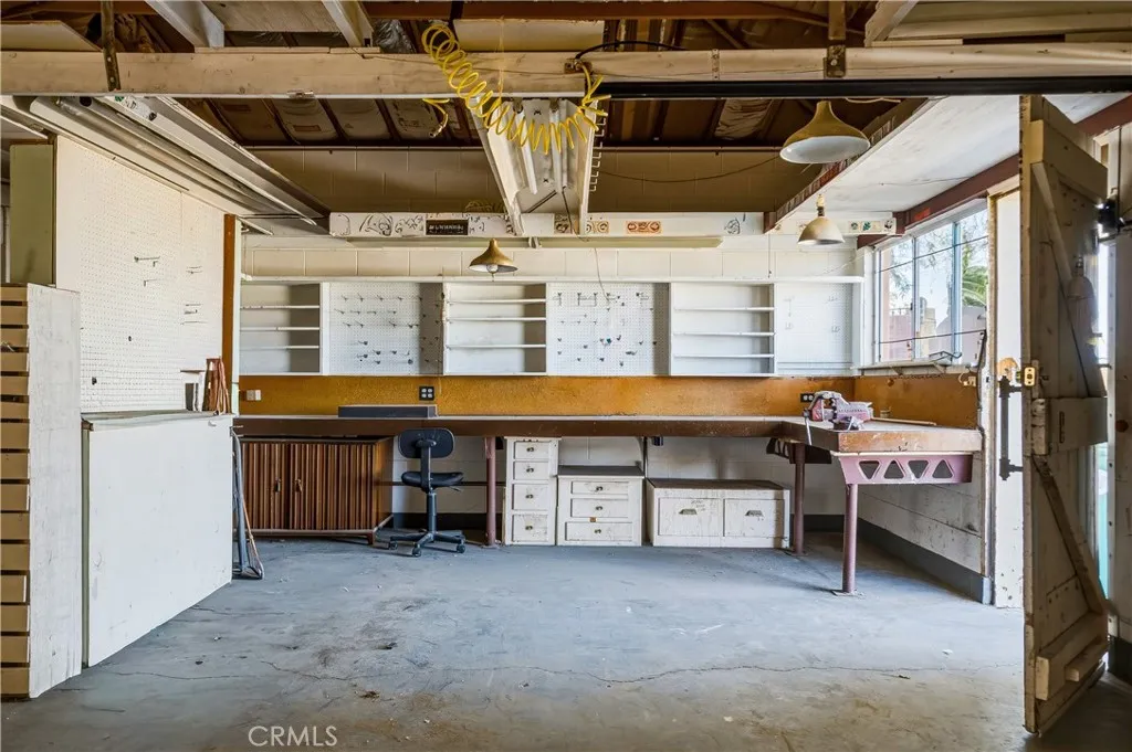 Additional image 82 of 73666 Desert Trail Dr, 29 Palms, CA 92277