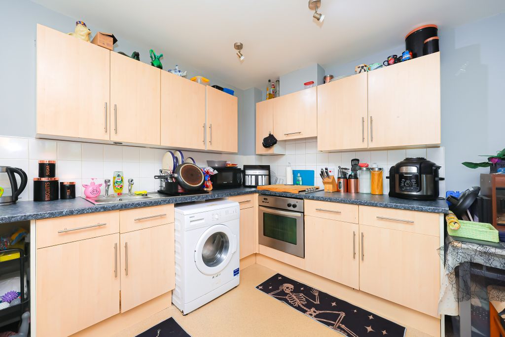 Additional image 6 of 2 bed flat for saleWillow Holme Road, Carlisle CA2