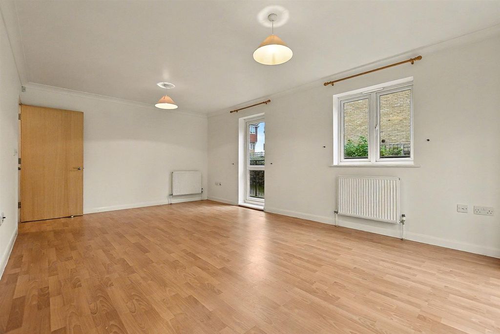 Additional image 2 of 2 bed flat for saleThe Gables, Friars View, Aylesford ME20