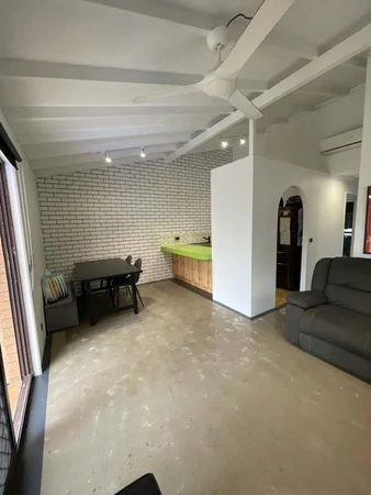 Additional image 6 of 2/72 Dolphin Avenue, Mermaid Beach QLD 4218