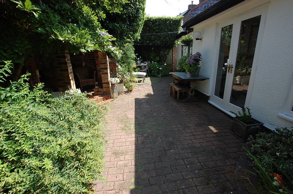 Additional image 41 of 4 bed end terrace house for saleKings Road, Ashton-Under-Lyne, Greater Manchester OL6