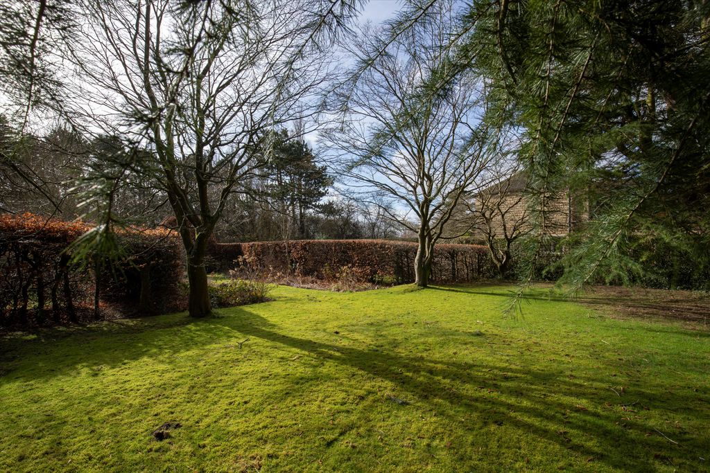 Additional image 10 of Detached house for saleGilstead Lane, Bingley, West Yorkshire BD16
