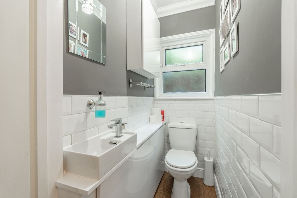 Additional image 11 of 4 bed detached house for saleIzane Road, Bexleyheath, Kent DA6