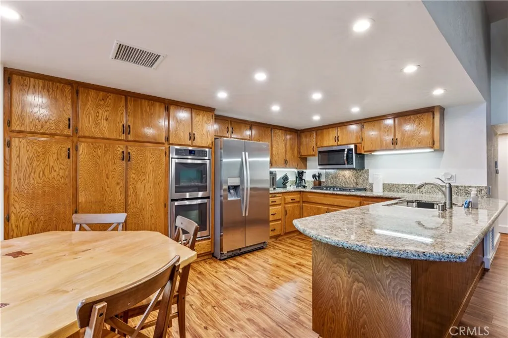 Additional image 8 of 499 Golf Course Way, Lake Arrowhead, CA 92352