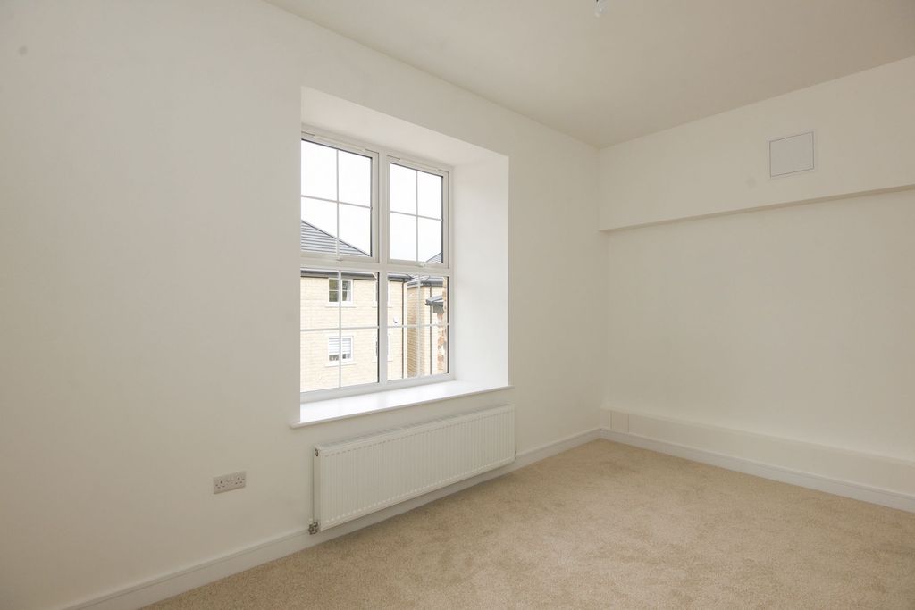 Additional image 11 of 2 bed flat for saleGratton Place, Chesterfield S41