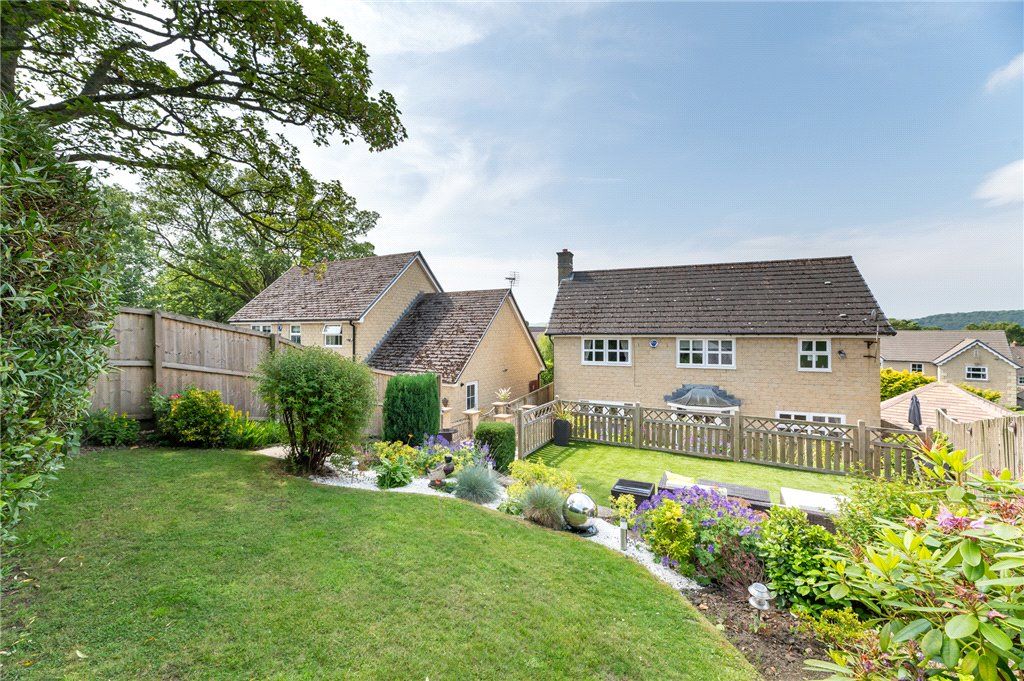 Additional image 2 of 4 bed detached house for saleDene Bank, Bingley, West Yorkshire BD16
