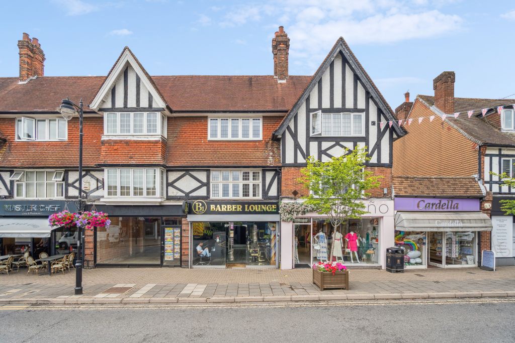 2 bed flat for saleSycamore Road, Amersham HP6
