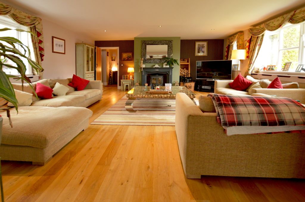 Additional image 2 of 4 bed detached house for saleWelton-Le-Wold, Louth LN11