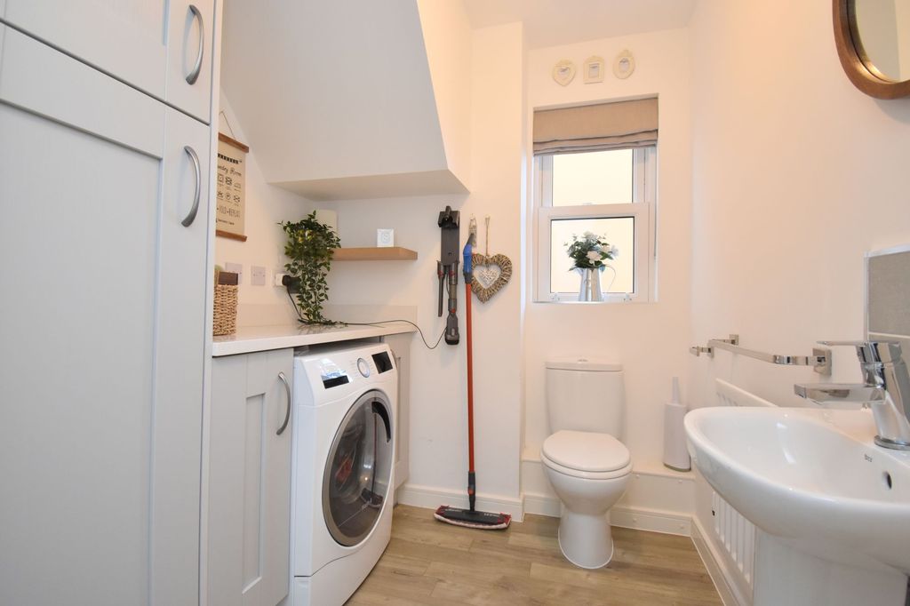 Additional image 9 of 4 bed detached house for saleCollings Crescent, Biggleswade SG18