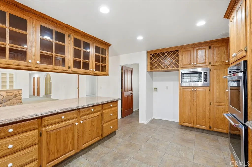 Additional image 110 of 412 N Kanai, Porterville, CA 93257