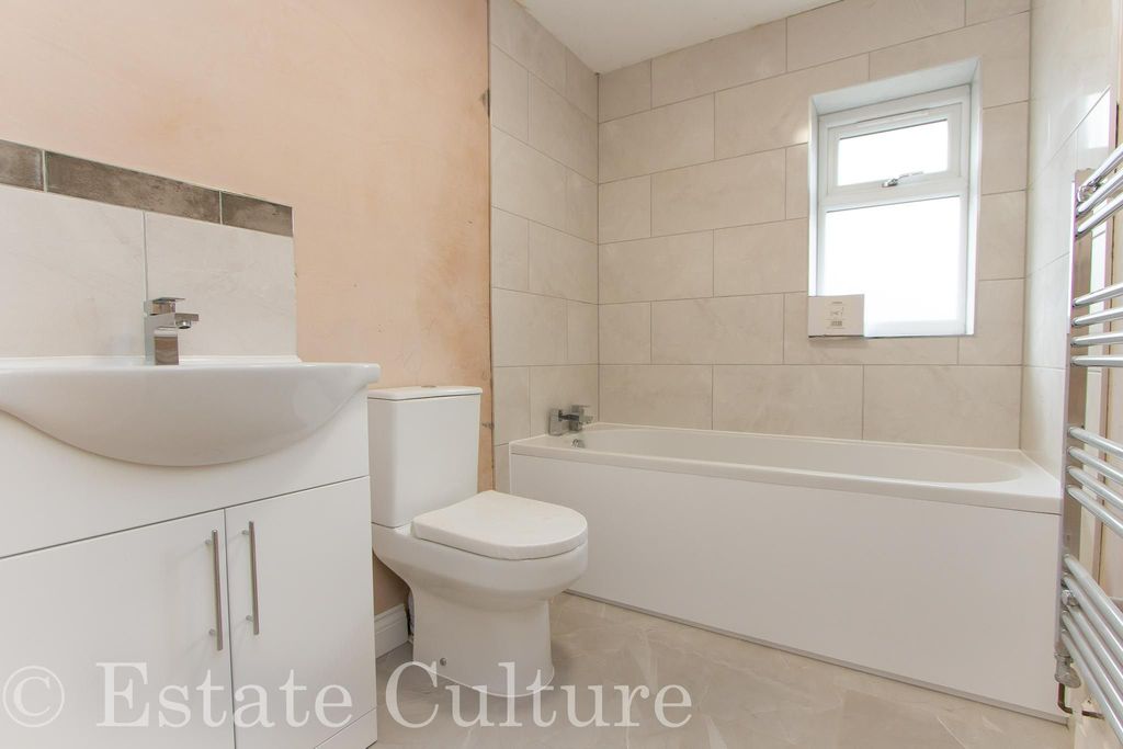Additional image 38 of 7 bed detached house for salePrimrose Drive, Bedworth CV12