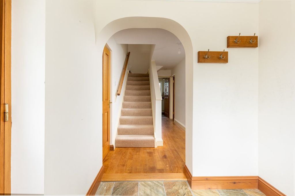 Additional image 3 of 4 bed terraced house for saleLa Ville De L'eglise, St Peter JE3