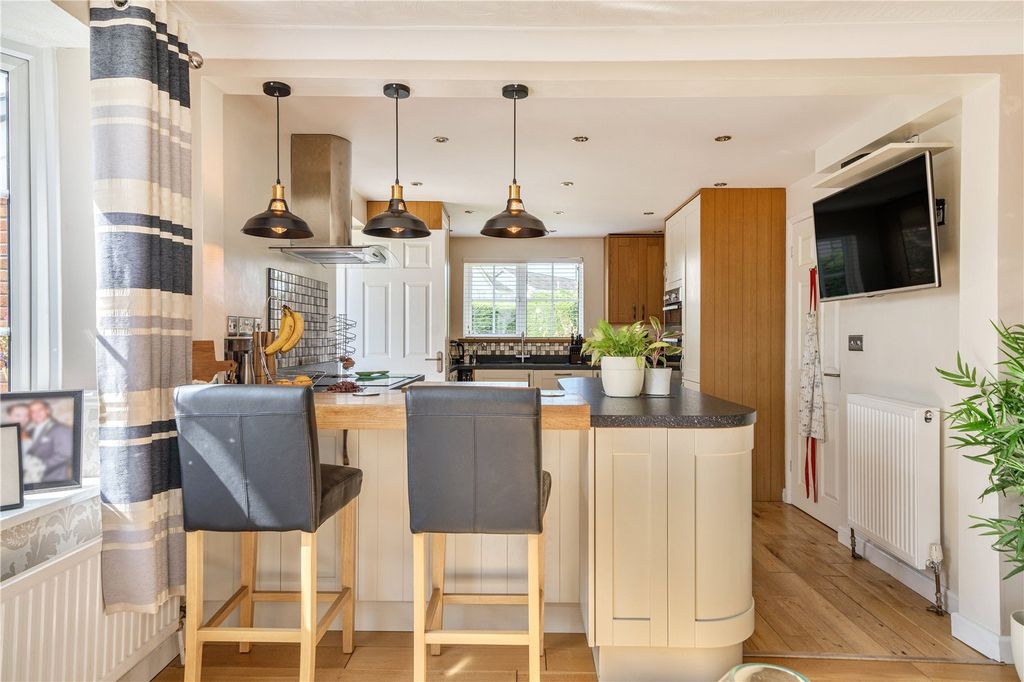 Additional image 11 of 4 bed detached house for saleGrange Avenue, Sticklepath, Barnstaple, Devon EX31