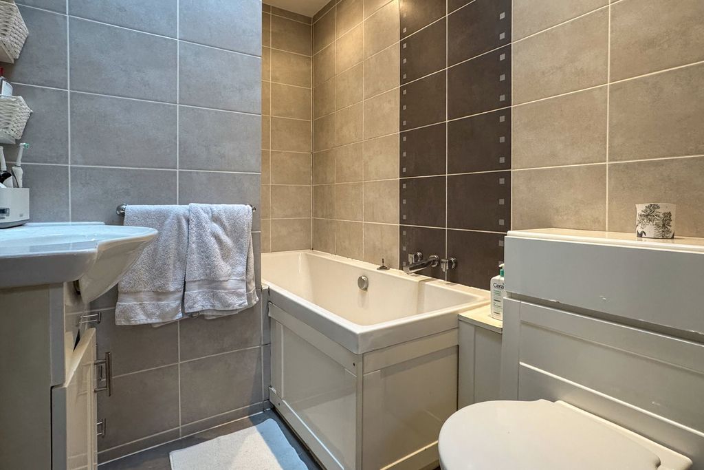 Additional image 8 of 4 bed bungalow for saleTichborne Down, Alresford SO24