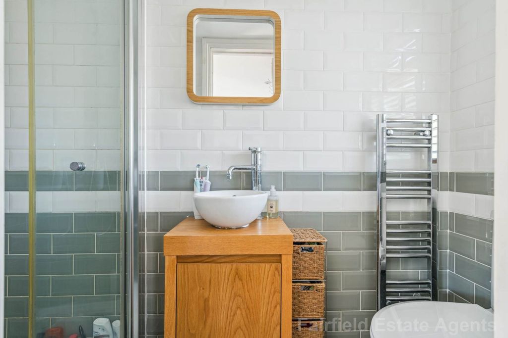 Additional image 16 of 4 bed terraced house for saleLongcliffe Path, South Oxhey, Watford WD19