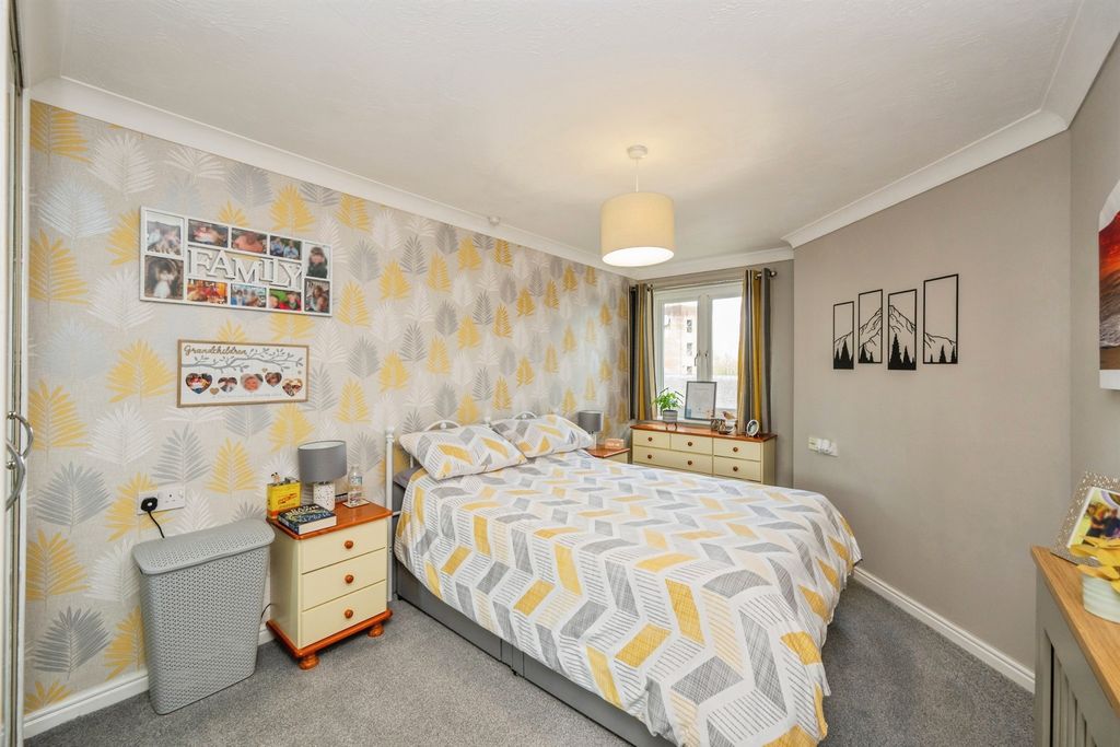 Additional image 8 of 1 bed flat for salePark View, Ashbourne DE6