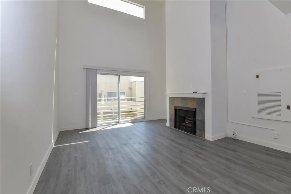 Additional image 8 of 2915 Montrose Avenue Unit 525, Glendale, CA 91214