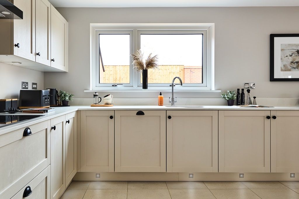 Additional image 3 of 4 bed detached house for sale"The Rightford - Plot 76" at Capstone Oaks, North Dane Way, Lordswood, Chatham ME5
