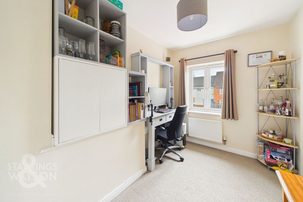 Additional image 13 of 2 bed flat for saleWashington Drive, Watton, Thetford IP25