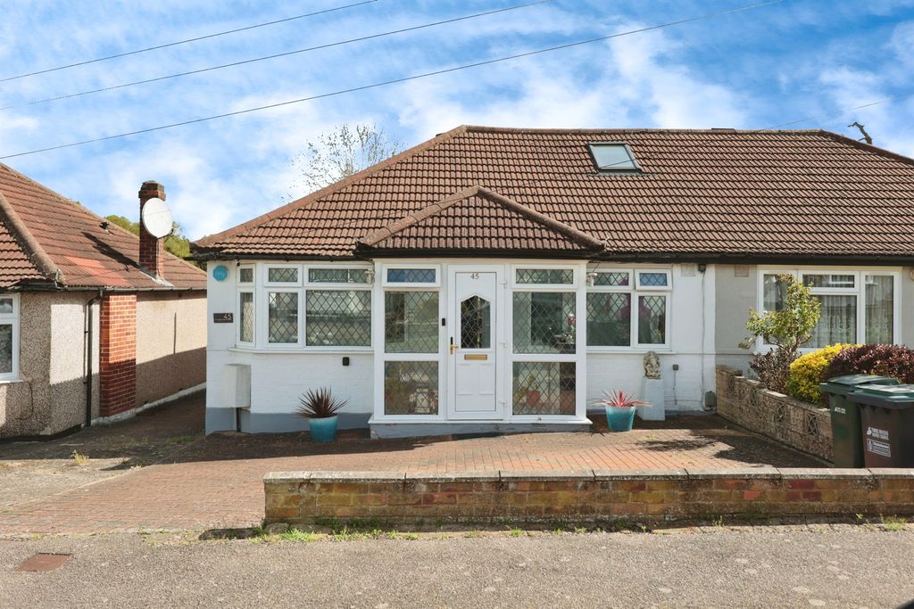 Additional image 17 of 3 bed semi-detached bungalow for saleCompton Place, Watford WD19