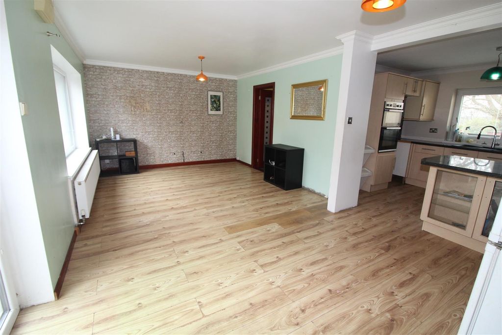Additional image 6 of 4 bed end terrace house for saleElm Court, Newbridge, Newport NP11
