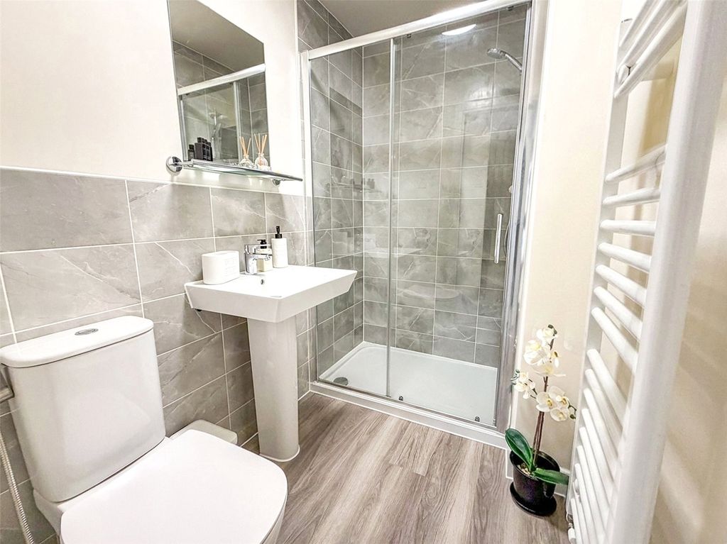 Additional image 9 of 4 bed detached house for saleMontgomery Avenue, Wellesley, Aldershot, Hampshire GU11