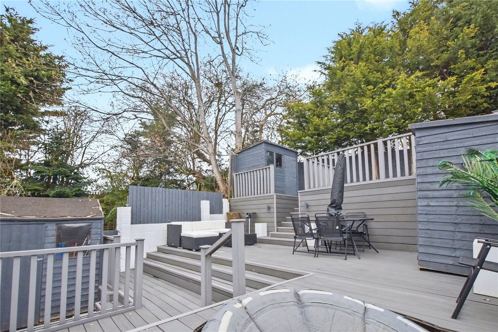 Additional image 8 of 3 bed detached house for saleCliffe Park Close, Wortley, Leeds, West Yorkshire LS12