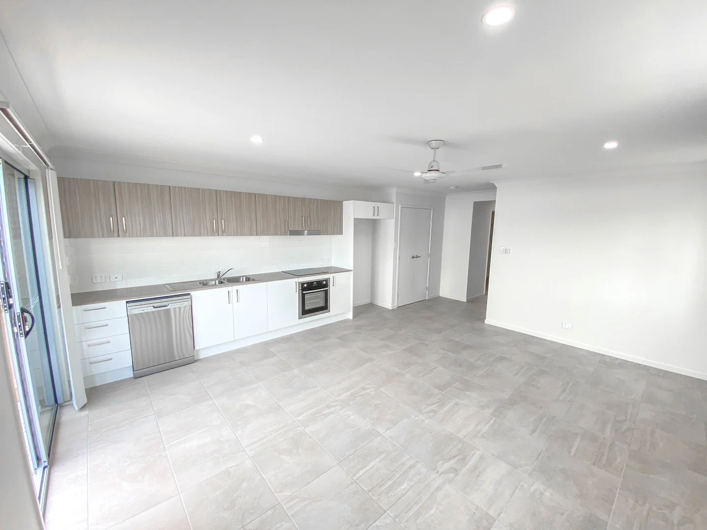 Additional image 4 of 1/9 Kearon Way, Morayfield QLD 4506