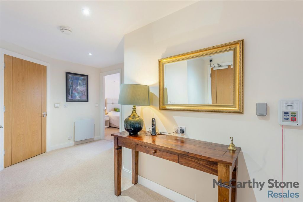 Additional image 13 of 2 bed flat for saleAusten Place, Lower Turk Street, Alton GU34