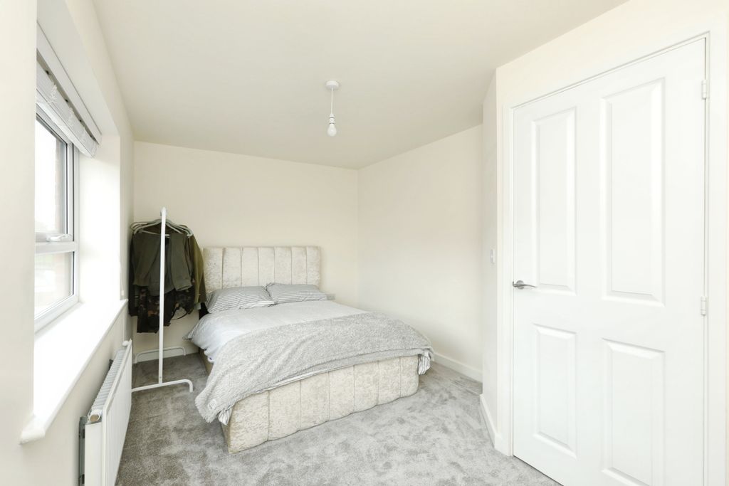 Additional image 7 of 3 bed semi-detached house for saleSandpiper Drive, Doncaster DN4