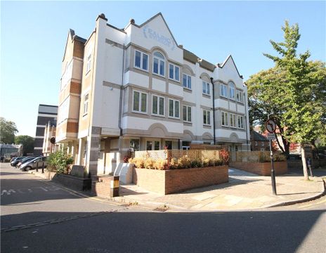 Ealing Green, London W5