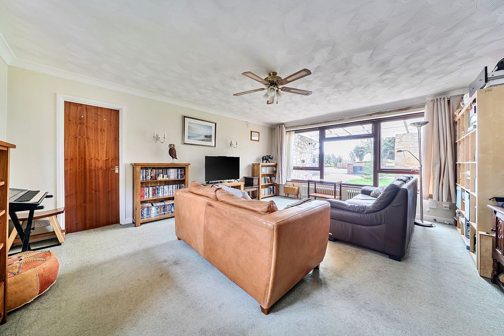 Additional image 7 of 5 bed detached house for saleHavant Road, Emsworth PO10