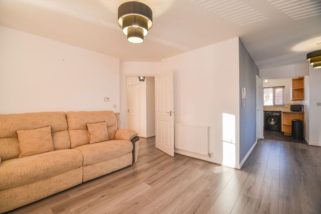 Additional image 4 of 2 bed flat for saleScholars Rise, Middlesbrough TS4