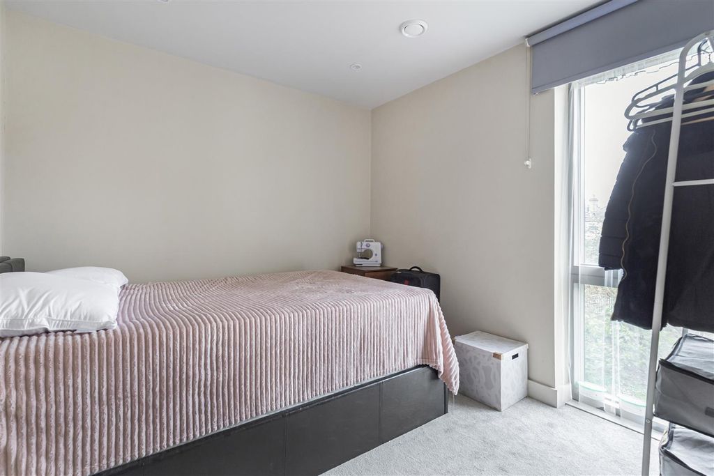 Additional image 10 of 2 bed flat for saleNovum House, Water Lane, Cambridge CB4