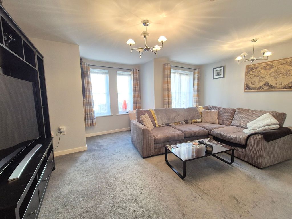 Additional image 4 of 2 bed flat for saleAdam Morris Way, Coalville LE67