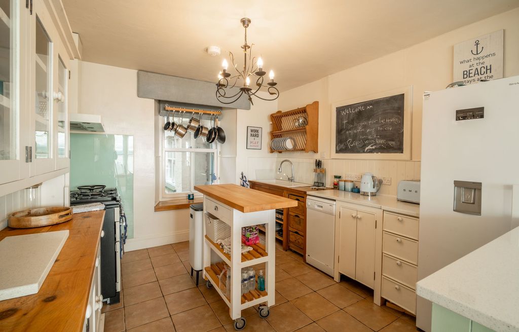 Additional image 12 of 6 bed semi-detached house for saleAfon Las, 17 Sea View Terrace, Aberdovey LL35