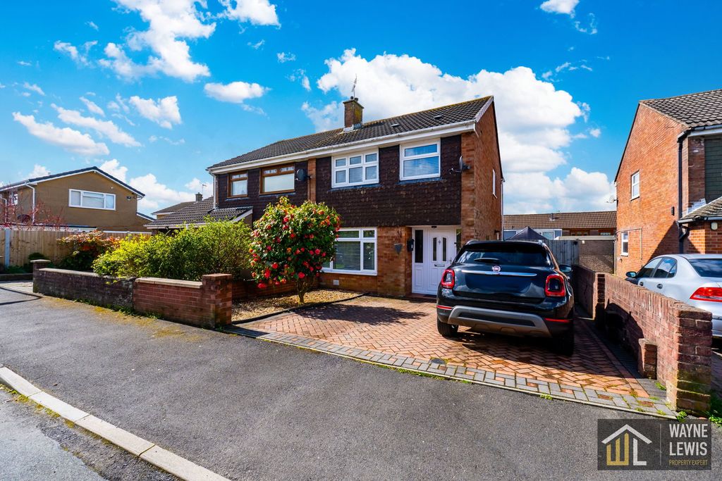 Additional image 37 of 3 bed semi-detached house for saleMaple Close, Pontllanfraith, Blackwood NP12