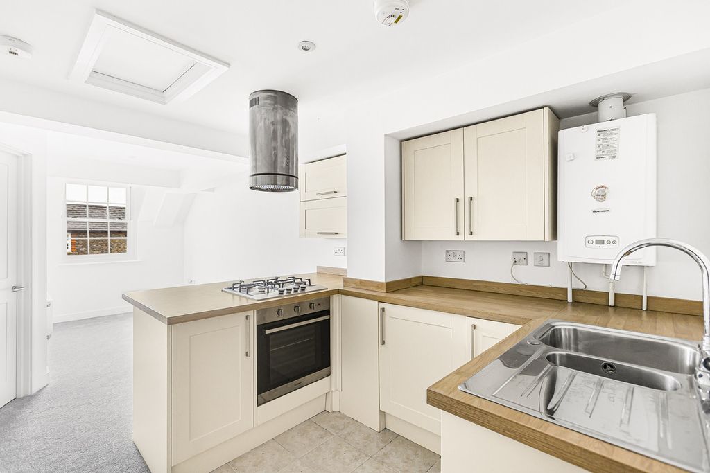 Additional image 2 of 1 bed flat for saleWest St Helen Street, Abingdon OX14