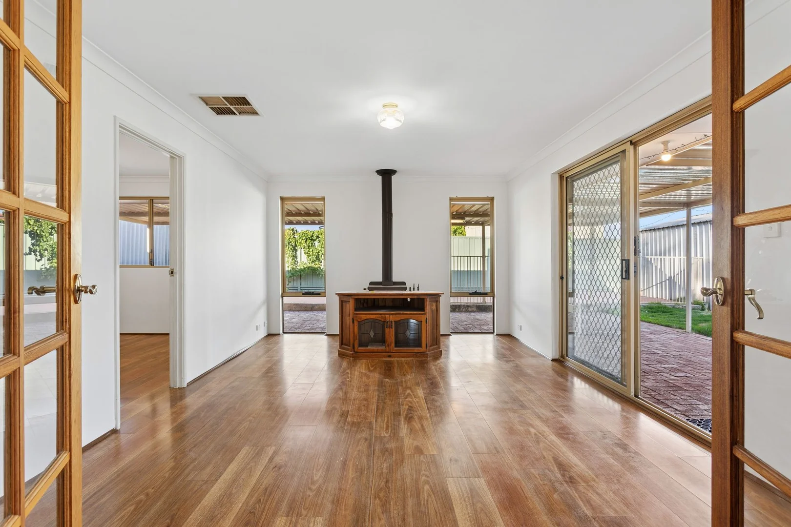 Additional image 8 of 2 Jabiru Rise, Ballajura WA 6066