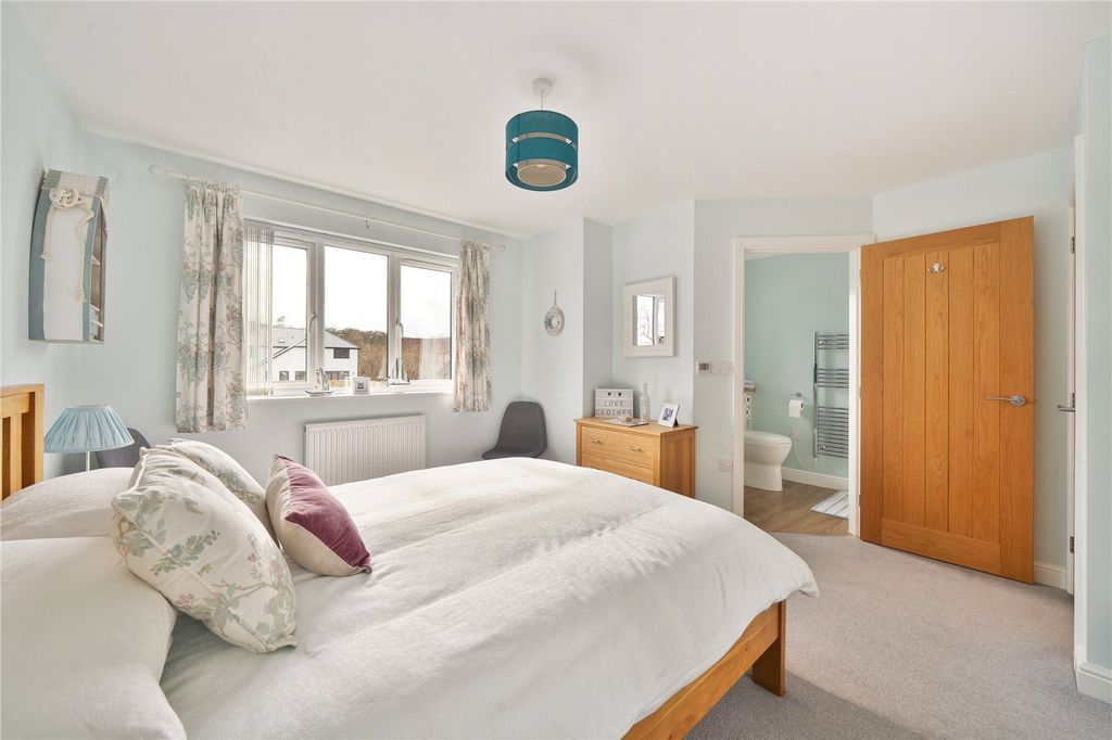 Additional image 15 of 4 bed detached house for saleHarvest Close, Roundswell, Barnstaple, Devon EX31