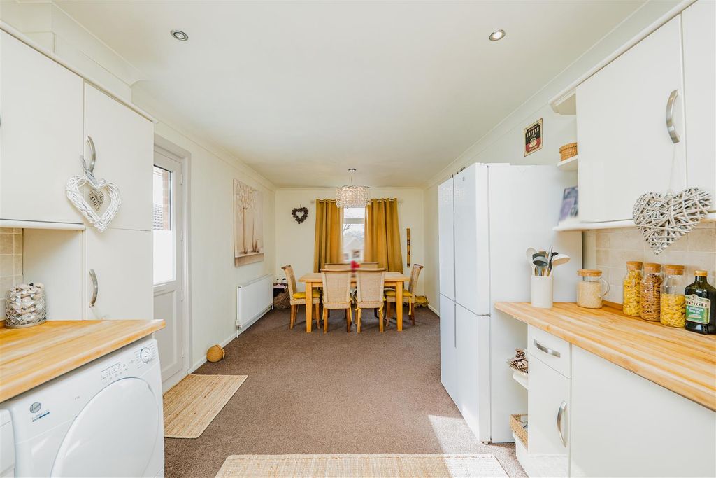 Additional image 8 of 4 bed detached bungalow for saleSt. Brannocks Close, Barry CF62