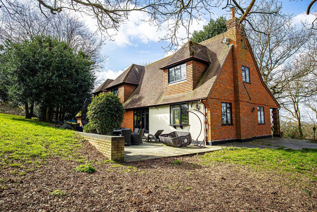 Additional image 47 of 4 bed detached house for saleVicarage Hill, Benfleet SS7