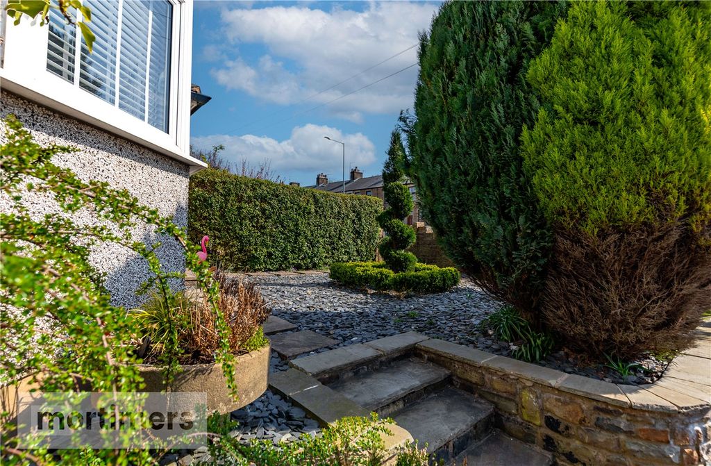 Additional image 40 of 4 bed semi-detached house for saleBurnley Road, Accrington, Lancashire BB5